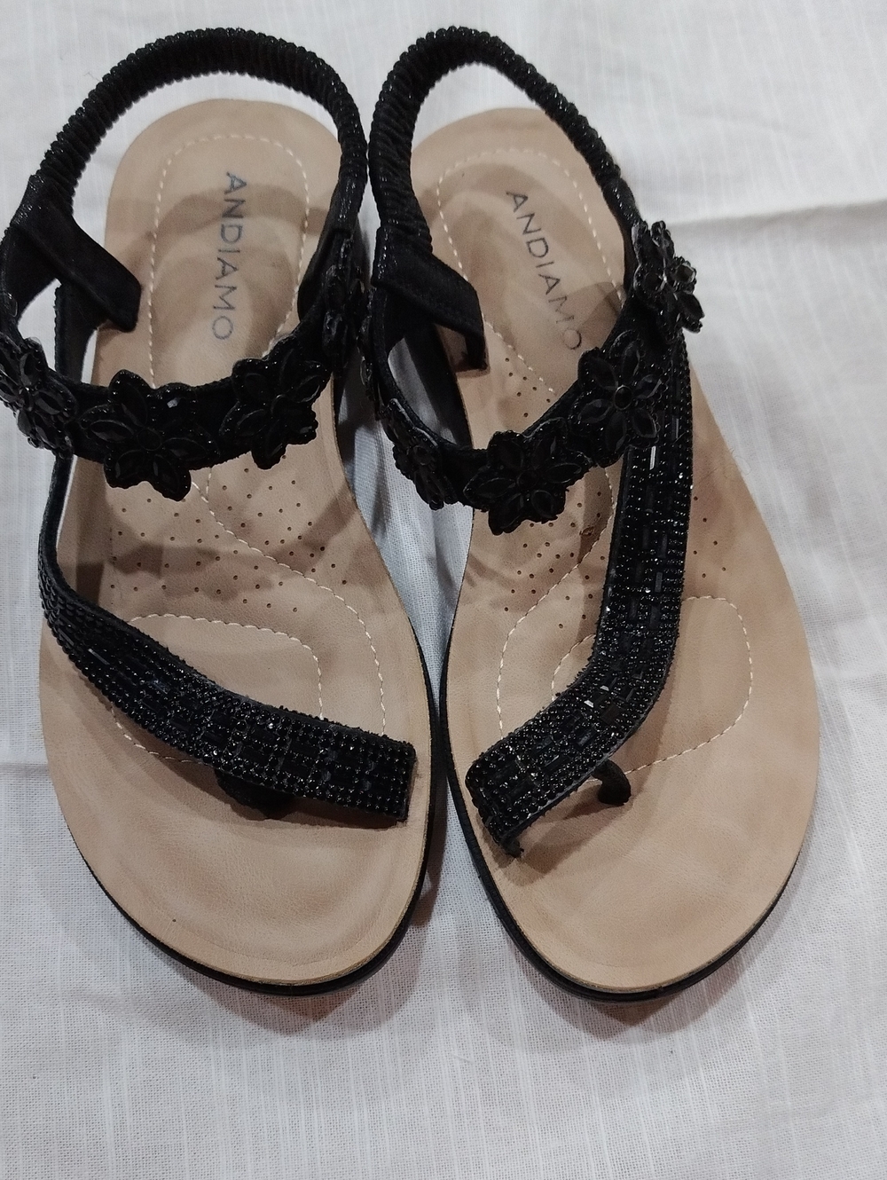 Black Andiamo comfort  sandals Size 6.5 W
